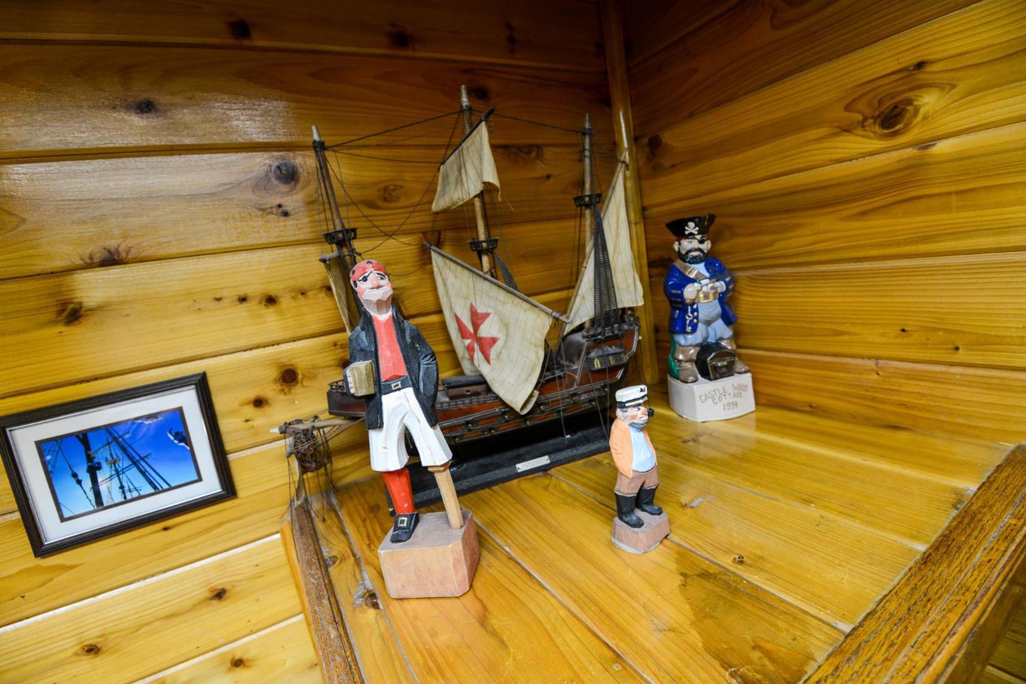 Castle Wood Theme Cottages- Couples Only Big Bear Lake Exterior foto