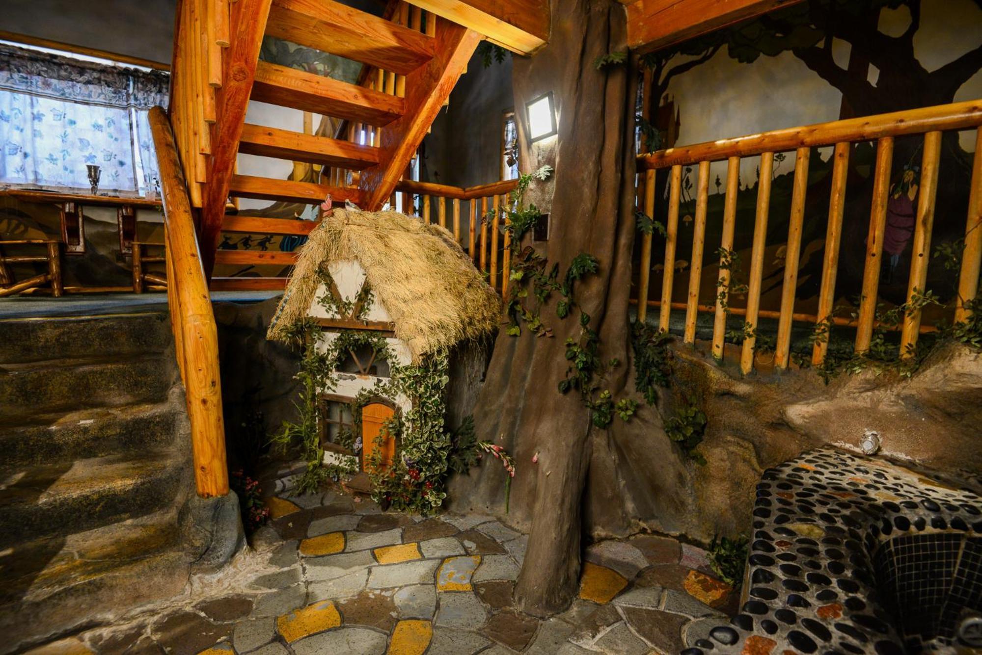 Castle Wood Theme Cottages- Couples Only Big Bear Lake Exterior foto