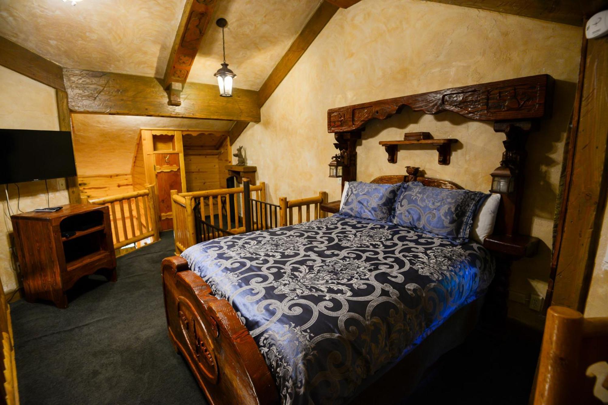 Castle Wood Theme Cottages- Couples Only Big Bear Lake Exterior foto